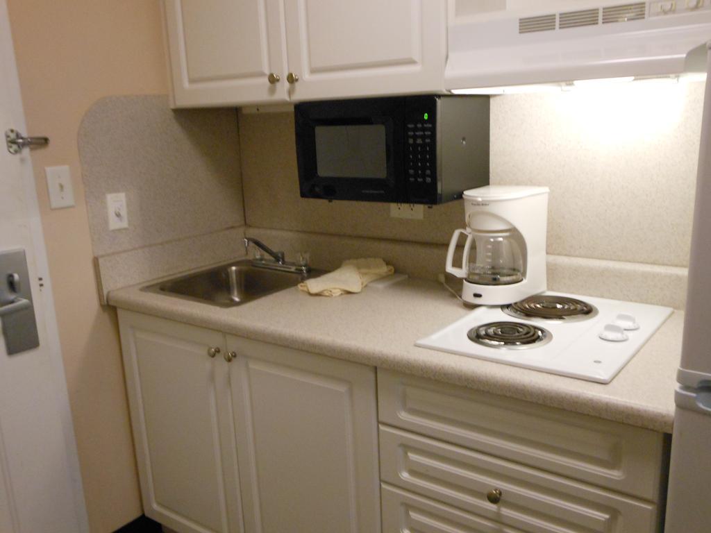 Intown Suites Extended Stay Select Hampton Va Pokój zdjęcie