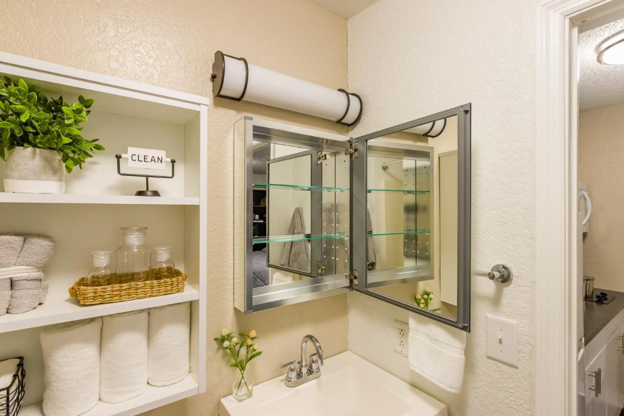Intown Suites Extended Stay Select Hampton Va Zewnętrze zdjęcie