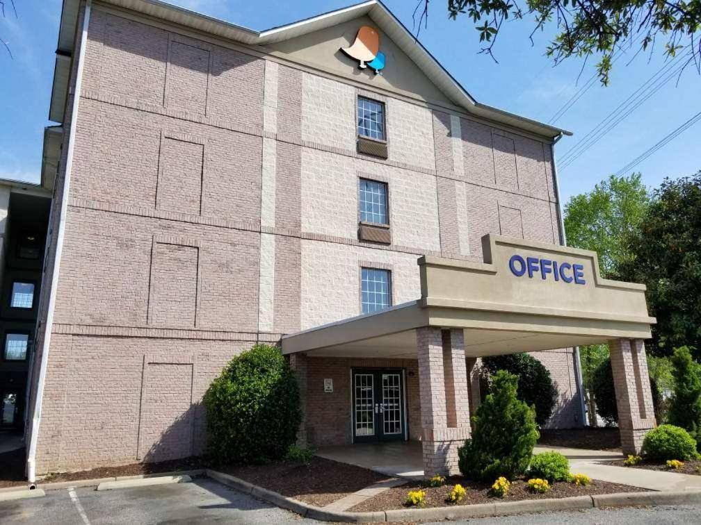 Intown Suites Extended Stay Select Hampton Va Zewnętrze zdjęcie